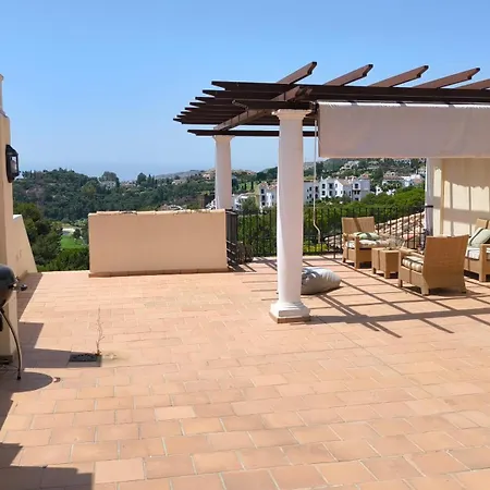 アパート Jacarandas Penthouse With Stunning Views & Private Rooftop *