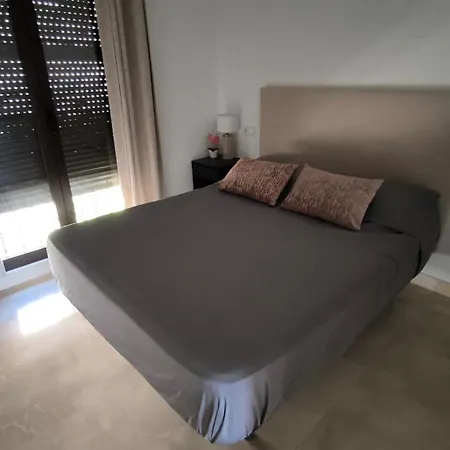 アパート Jacarandas Penthouse With Stunning Views & Private Rooftop ベナアビス