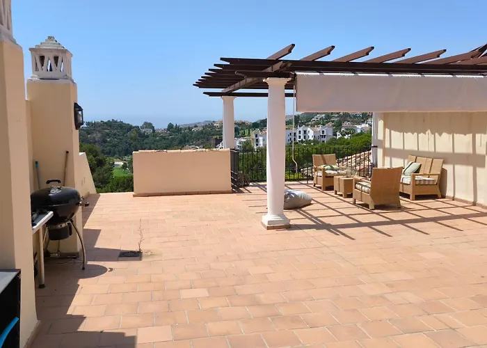 アパート Jacarandas Penthouse With Stunning Views & Private Rooftop *