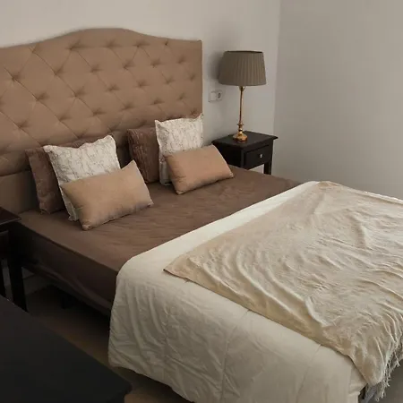 Las Jacarandas Penthouse With Stunning Views & Private Rooftop Apartment *